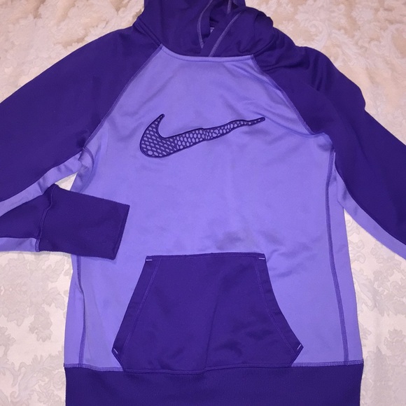 Nike hoodie - Picture 1 of 3